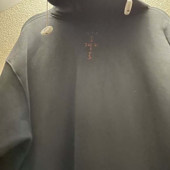 This Travis Scott x Nike hoodie - Picture 3 of 5